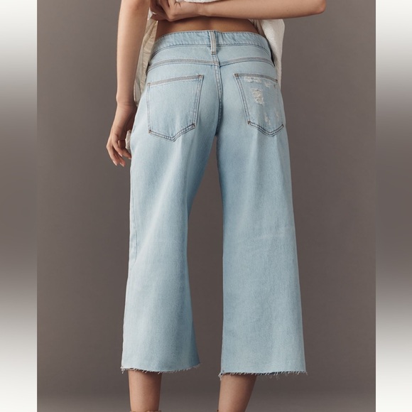 Pilcro Low-Rise Crop Wide-Leg Distressed Jeans - Picture 2 of 4